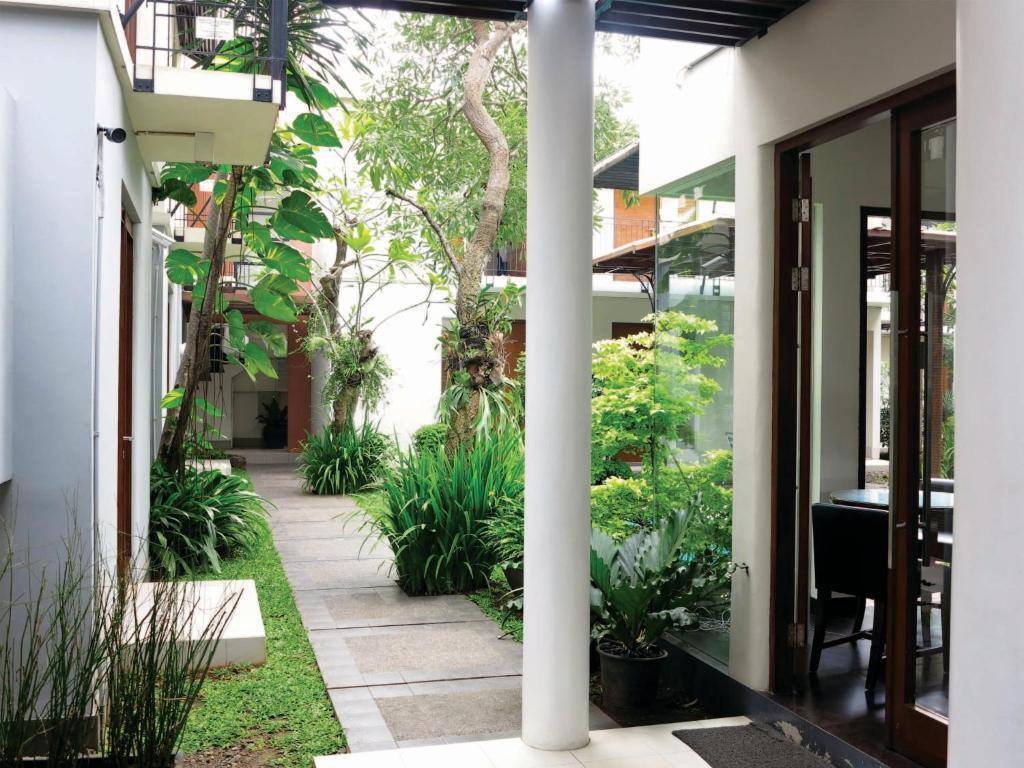 Chic Quarter Hotel Jakarta Exterior photo